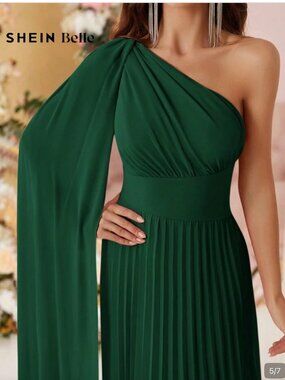 Chiffon Asymmetrical Gown with Side Train (Green)